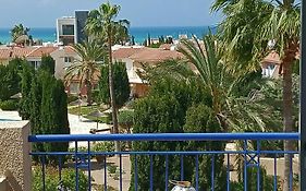 Modern Sea View Apartment Regina Gardens