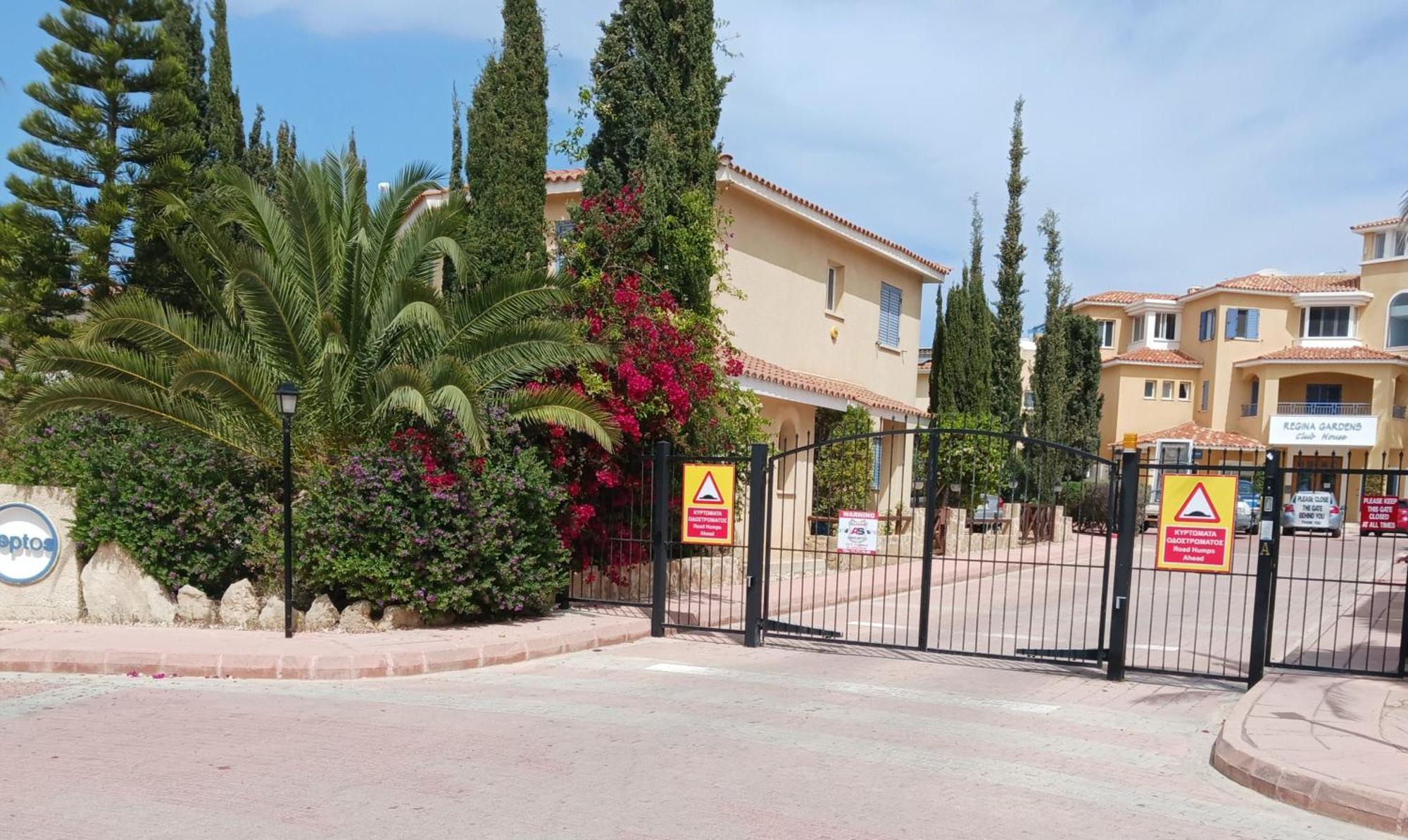 Modern Sea View Apartment Regina Gardens Pafos Zewnętrze zdjęcie